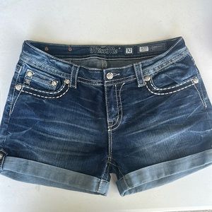 Miss Me Jean Shorts, style #MP5966H, color #MK265, inseam 3 3/4